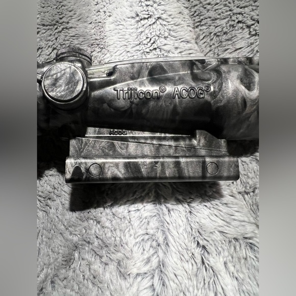 💀 TrijiconACOG 3.5x35 Scope w Green Reticle Christensen Arms Cerakote - Picture 5 of 16